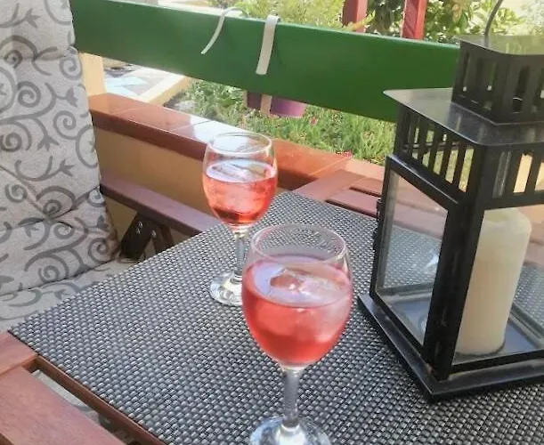 Nona Bouganville Rez De Chaussée *